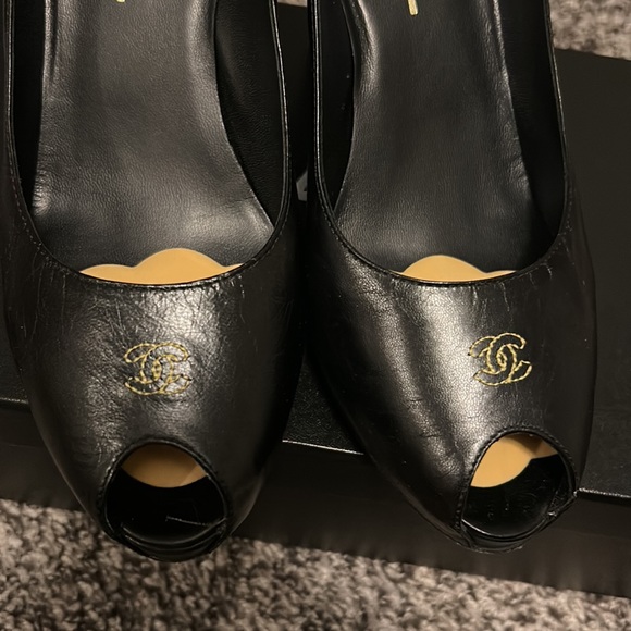 Chanel peep toe high heel leather is like butter size 38 - Picture 6 of 10